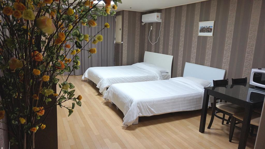 Lake & Stay Goyang Habitación foto